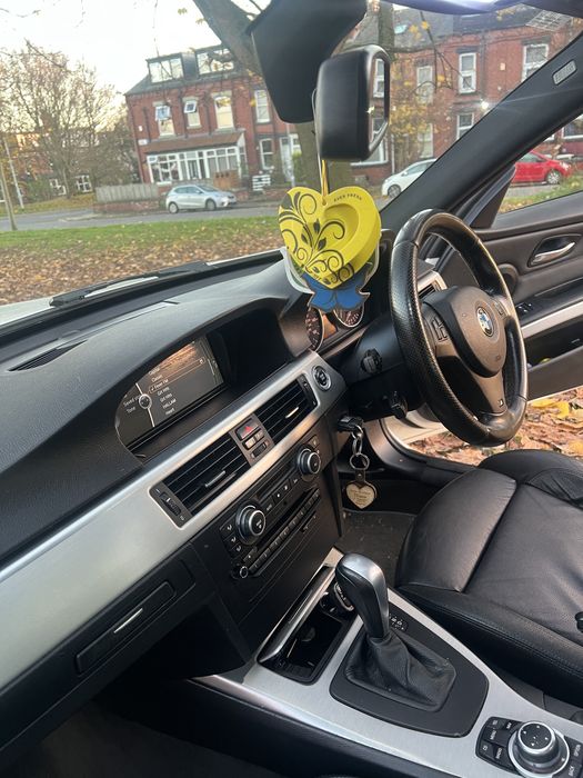 Bmw 320 2011  sport plus edition