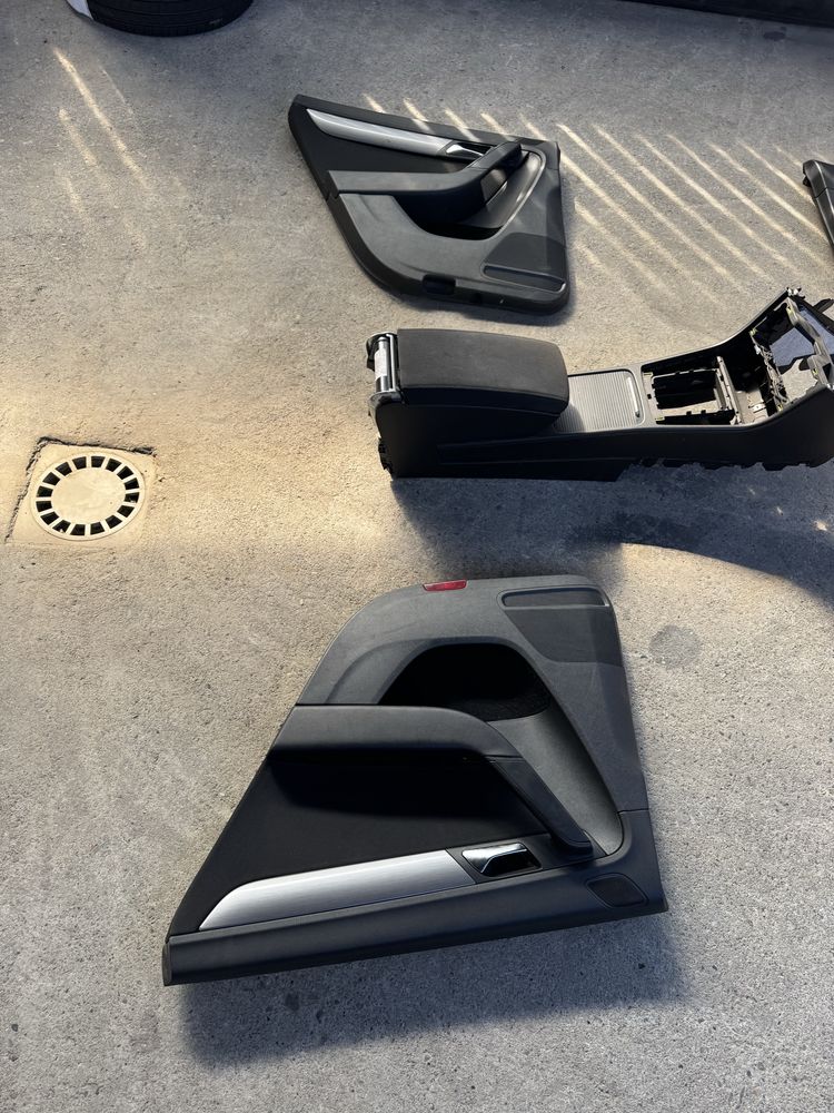 Fete usi fata spate stanga dreapta de ANGLIA cotiera pt vw passat b7