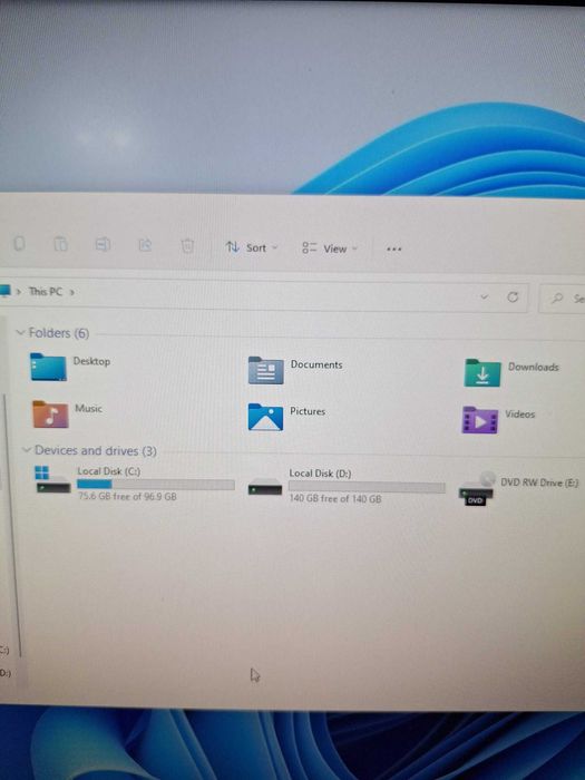 Vand PC DELL OptiPlex 3060 i5 - 8500 Intel Core Pana la 4.10 GHz 8 GB