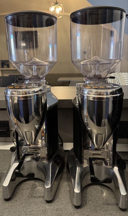 Rasnita profesionala Quamar T48E