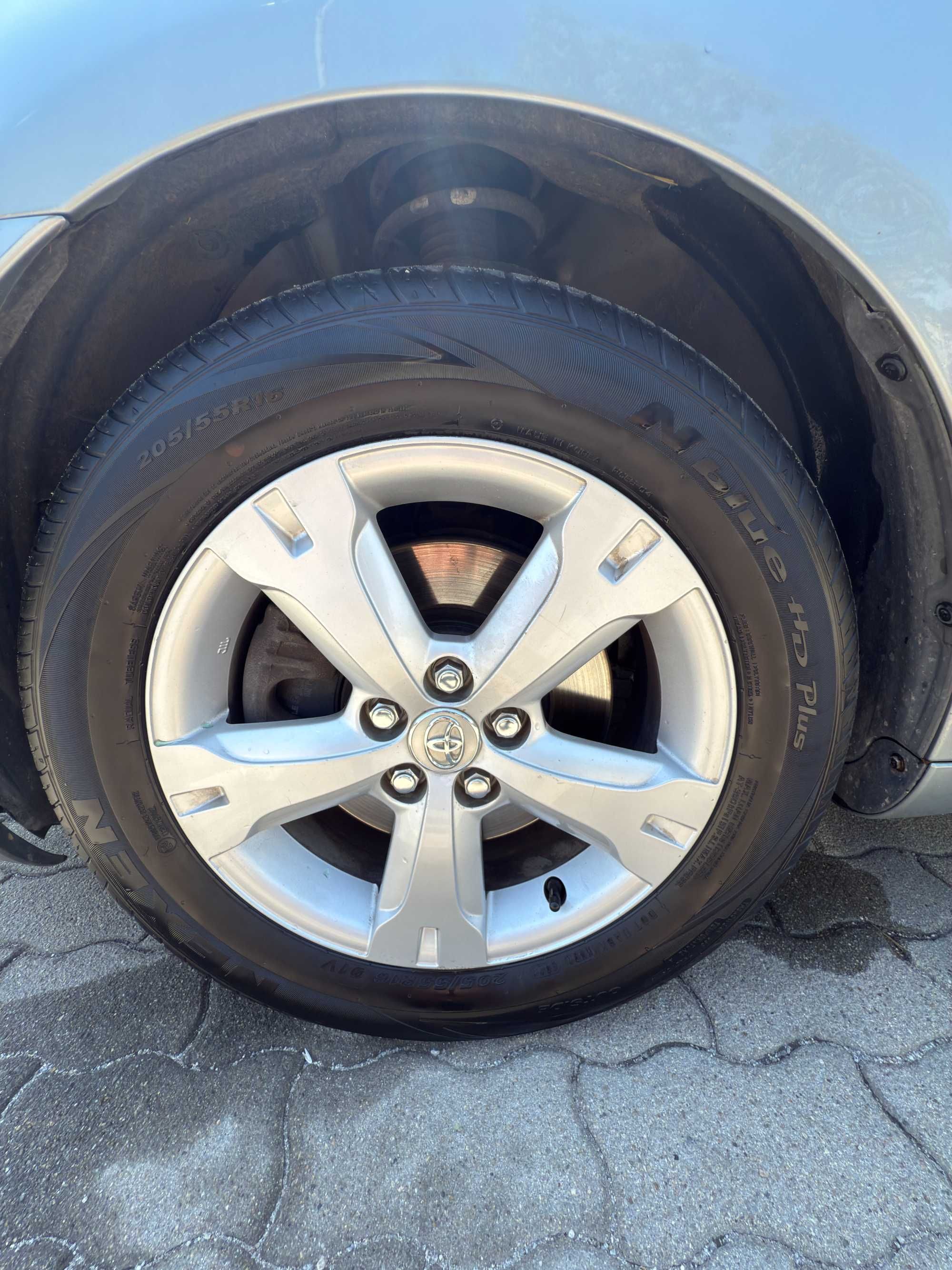 Toyota Avensis 2.0 D4D 126к.с. 6 скорости