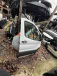 Usa drepata fata ford tranzit 7, 2020,2021,2022 cu mic defect sus