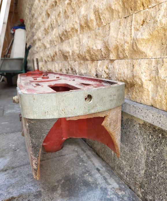 Masina de gaurit G13