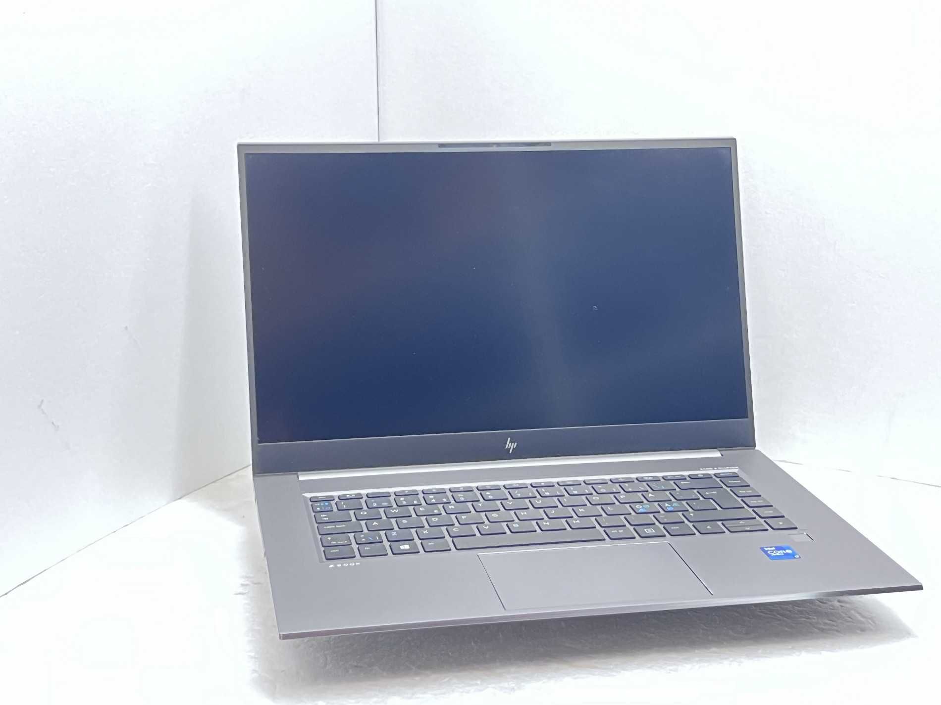 HP ZBook Studio G8 15.6" i7-11850H 32GB 1020GB/->Отлично състояние