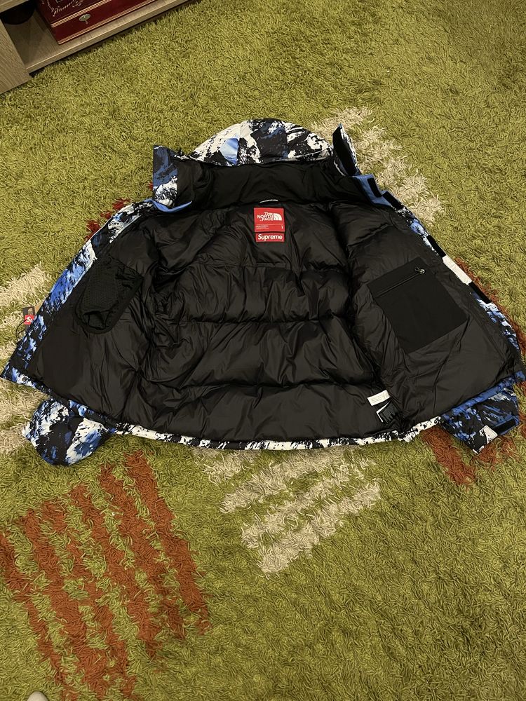 Geaca TheNorthFace x Supreme