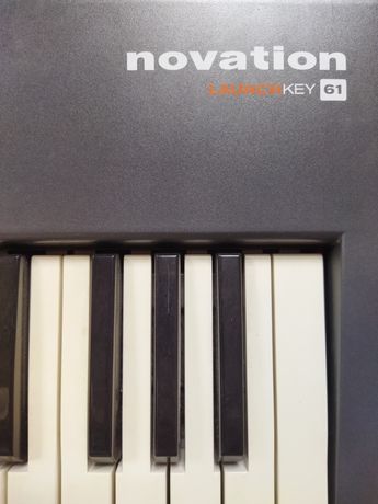 Midi - клавиатура Novation Launch KEY 61