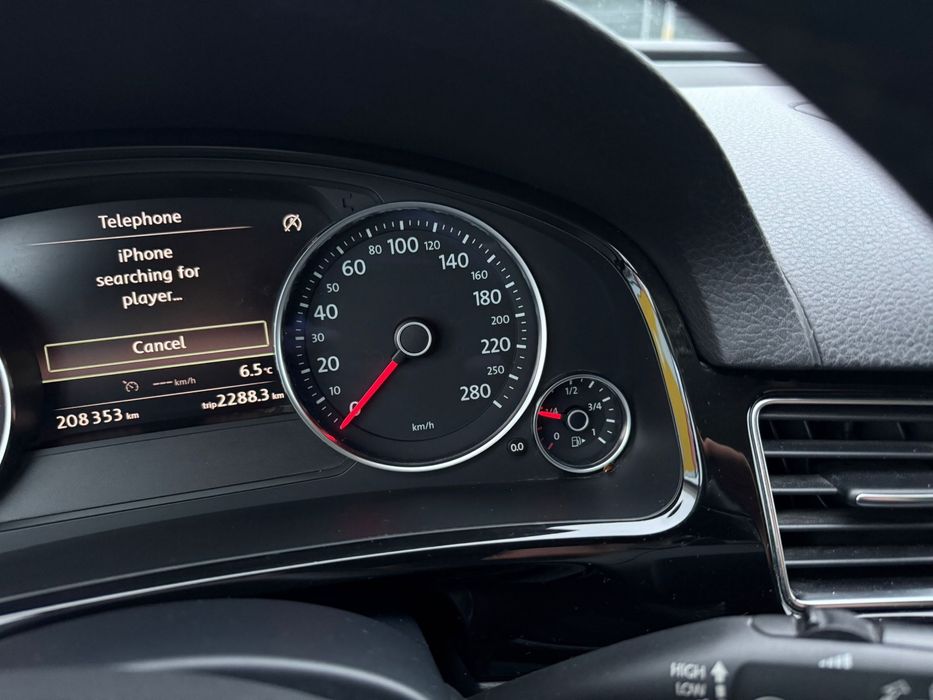 Vand VW Touareg 2018, in stare foarte buna