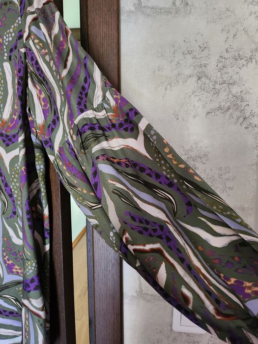 Нова дамска блуза 100% вискоза