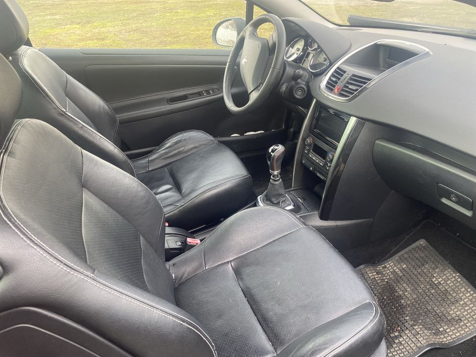 Dezmembrez Peugeot 207 CC , 1,6 turbo, 150 cp