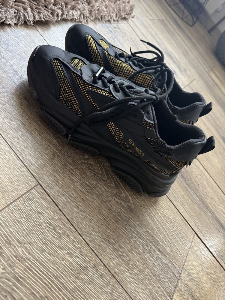 Мъжки сникърси steve madden