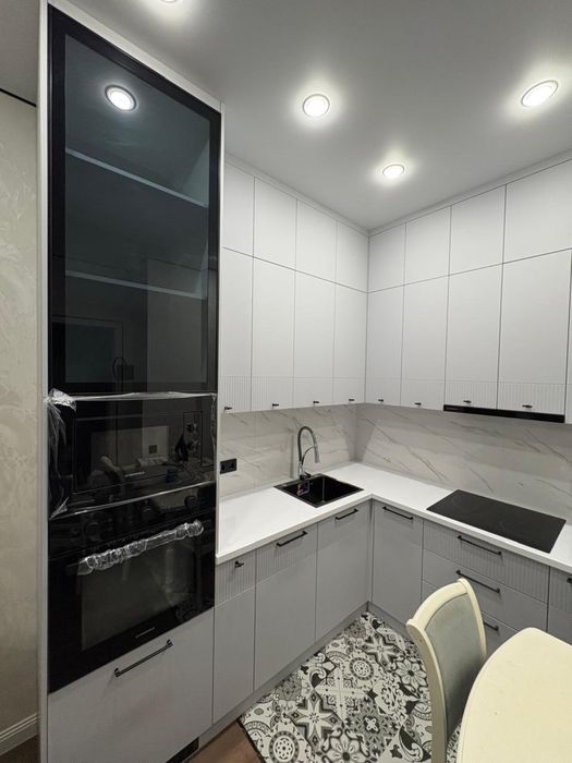 Сдам  новую 2-комнатную студию!