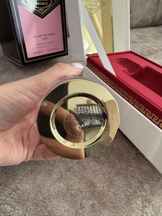 Парфюм Versace Eclat de rose