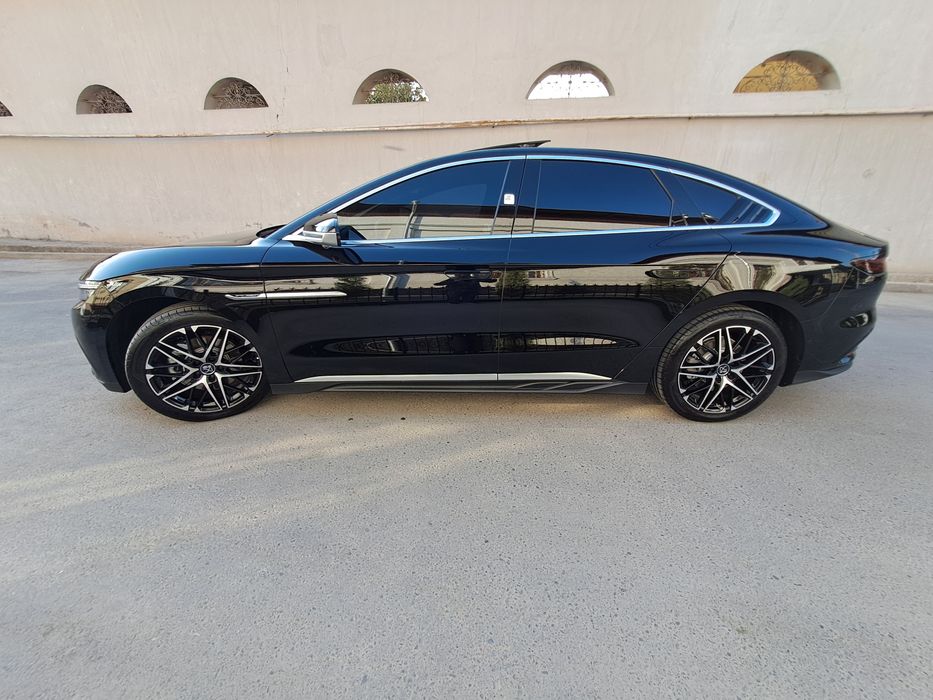 BYD Han 605km full