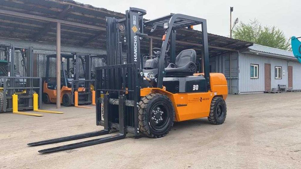 Вилочный погрузчик (КАРА) НС CPCD30-AG2