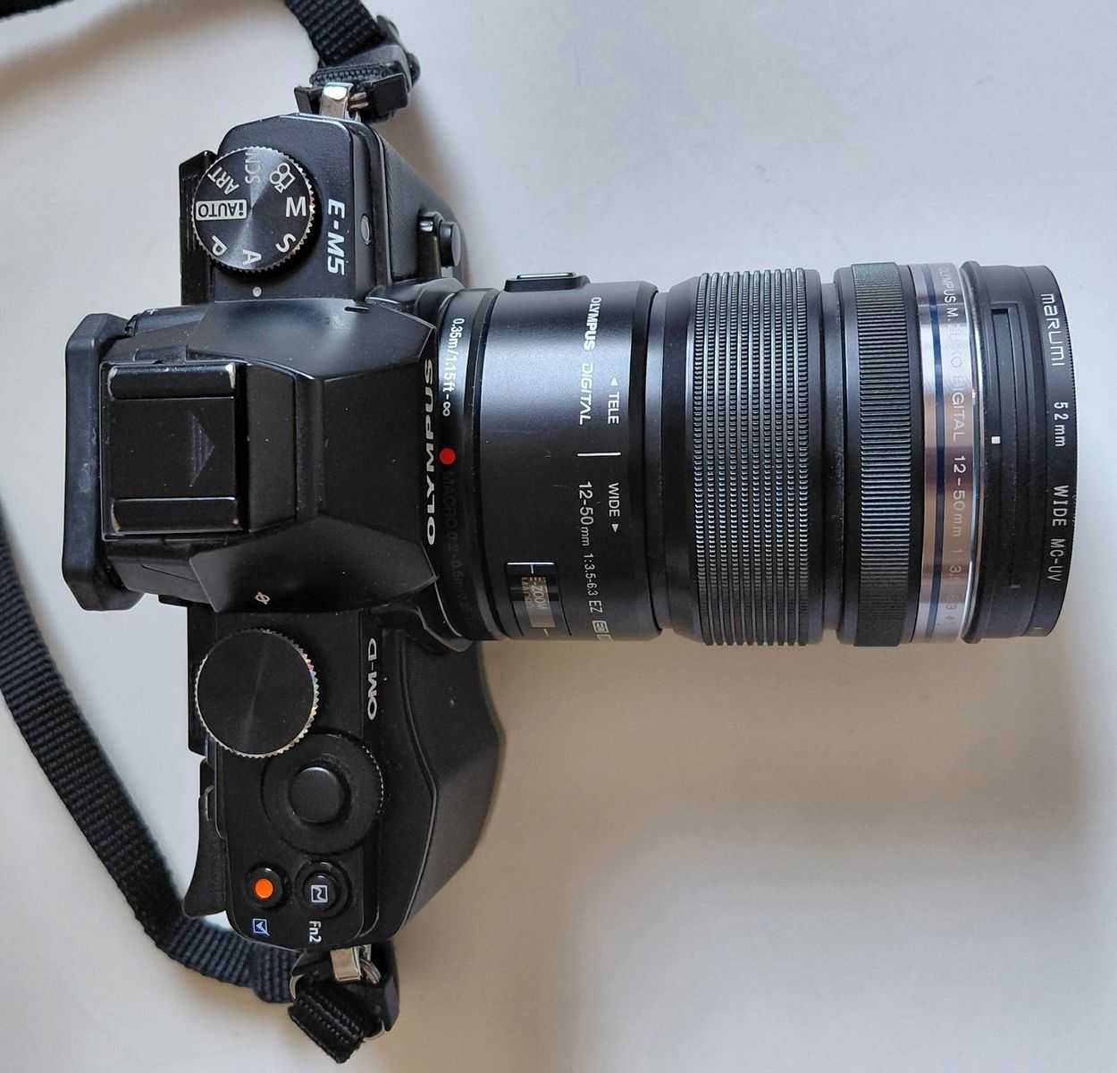 Olympus OM-D E-M5 + 3 обектива. Цената е за комплект.