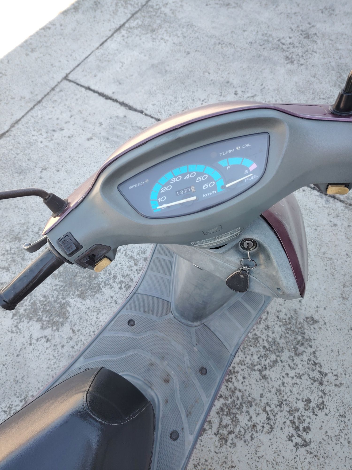 Скутер Honda Tact 50 кубика