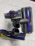 Accesori ,perie dyson gen5 si cot,teava,suport perete