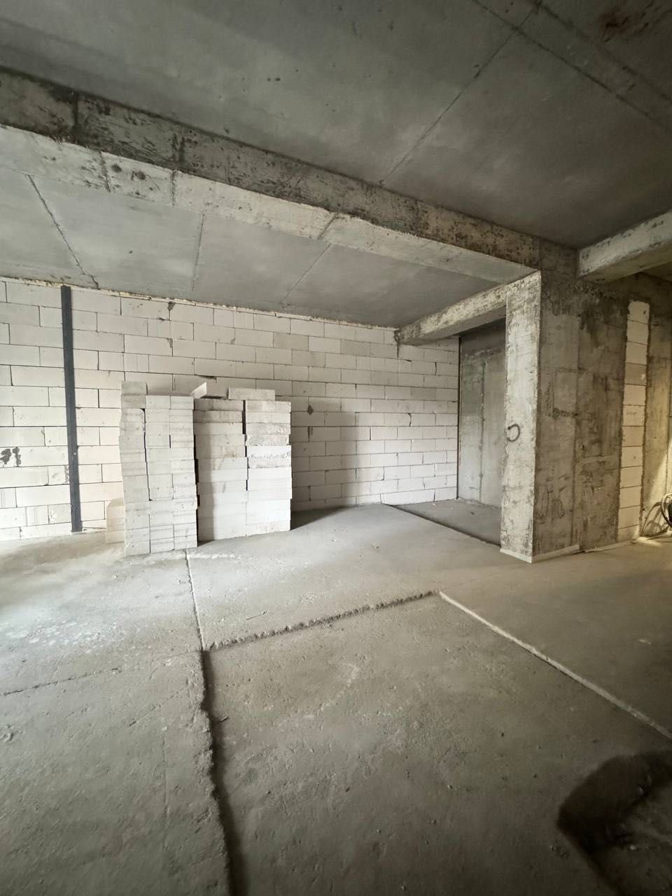 Mirabad Avenue Sotuvda 2 xonalik korobka Kunaev ko'chasi Gospitaniy