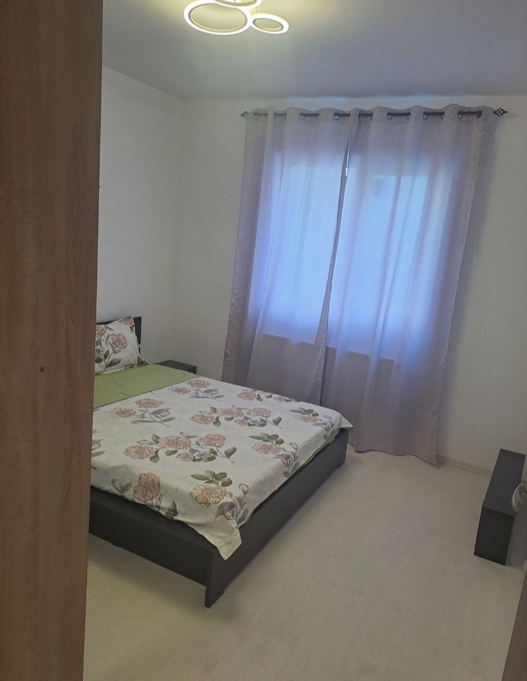Închiriez apartament 2 camere Dobroiesti