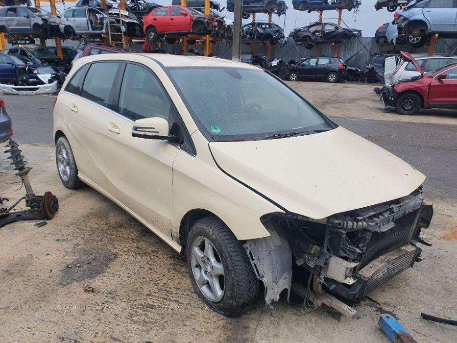 bloc lumini maneta semnalizatoare sonda lambda  Mercedes B-Class w246 motor 1.8cdi om651 dezmembrez