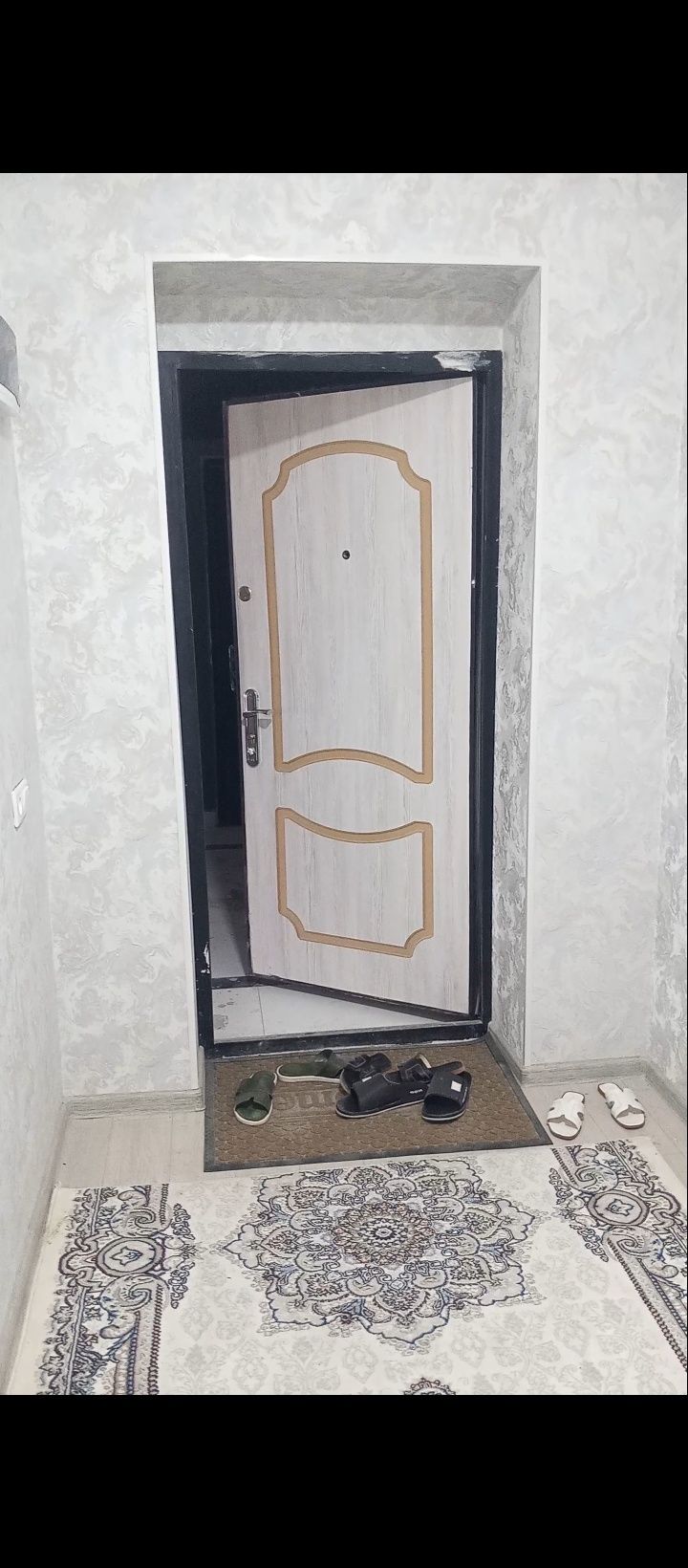 Срочна 2 хонали квартира
