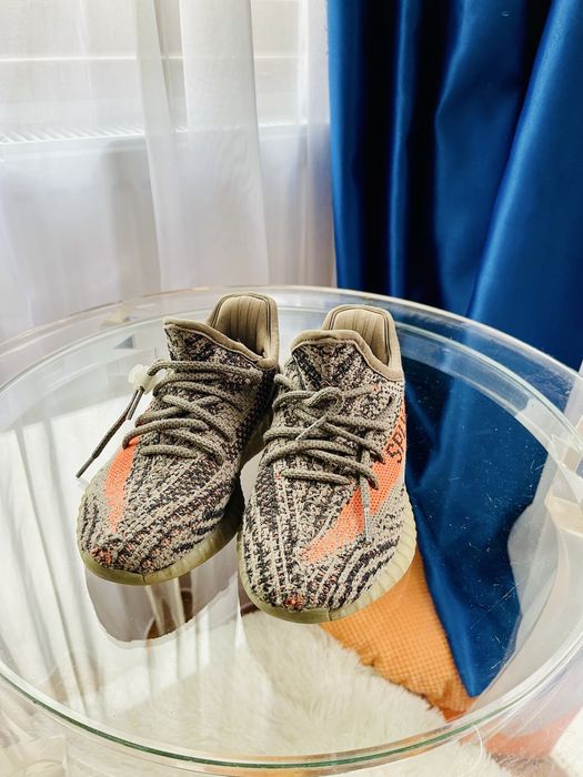 Оригинални маратонки yeezy 30 номер