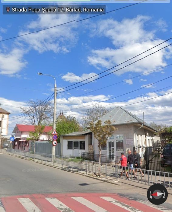 Vând casa +teren alăturat ultra central