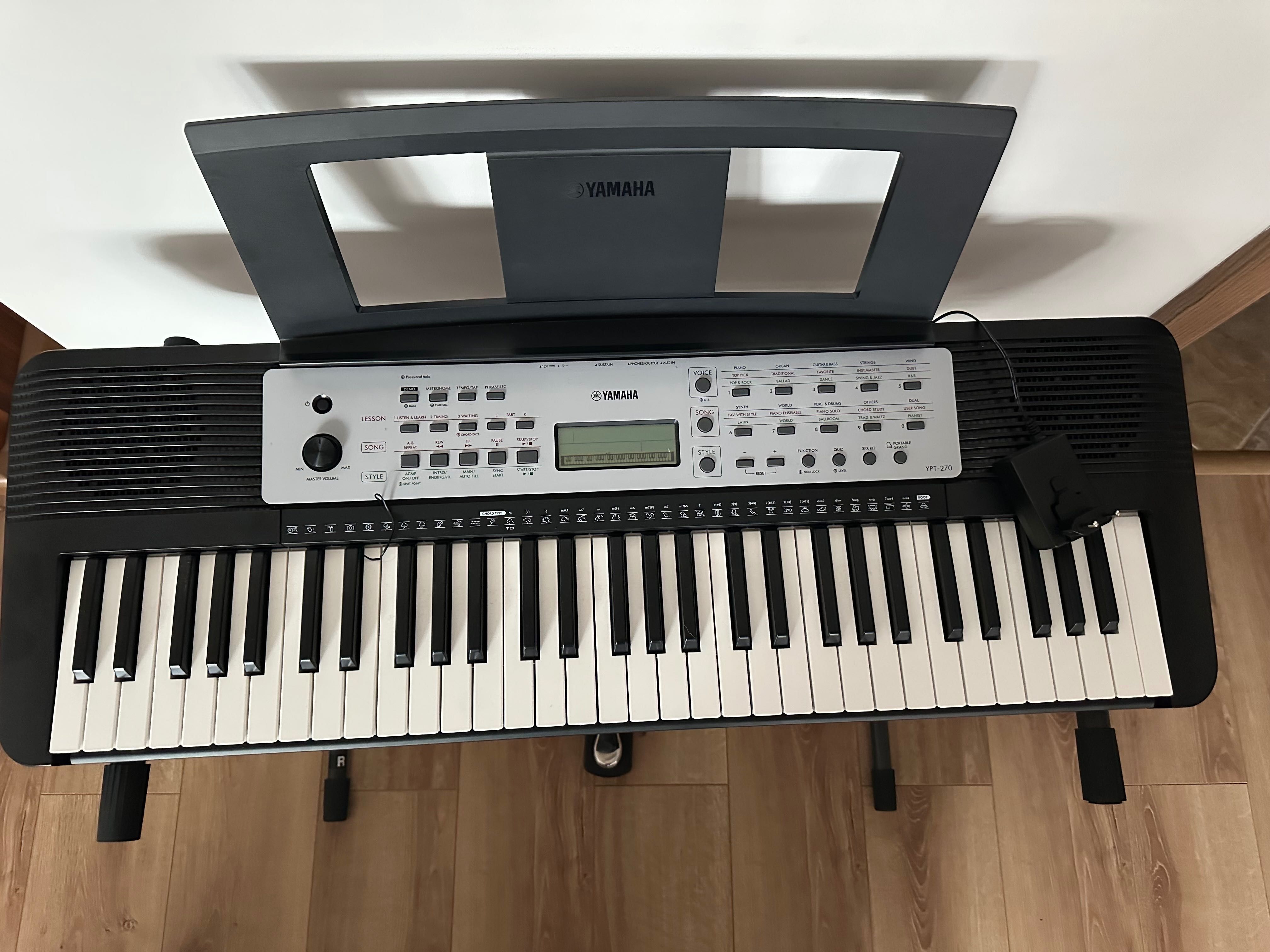 Синтезатор YAMAHA YPT-270