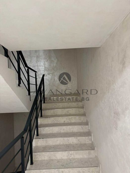 Продава се Двустаен апартамент в Пловдив, Христо Смирненски - 70 кв.м за 1530 €/кв.м - Снимка #13