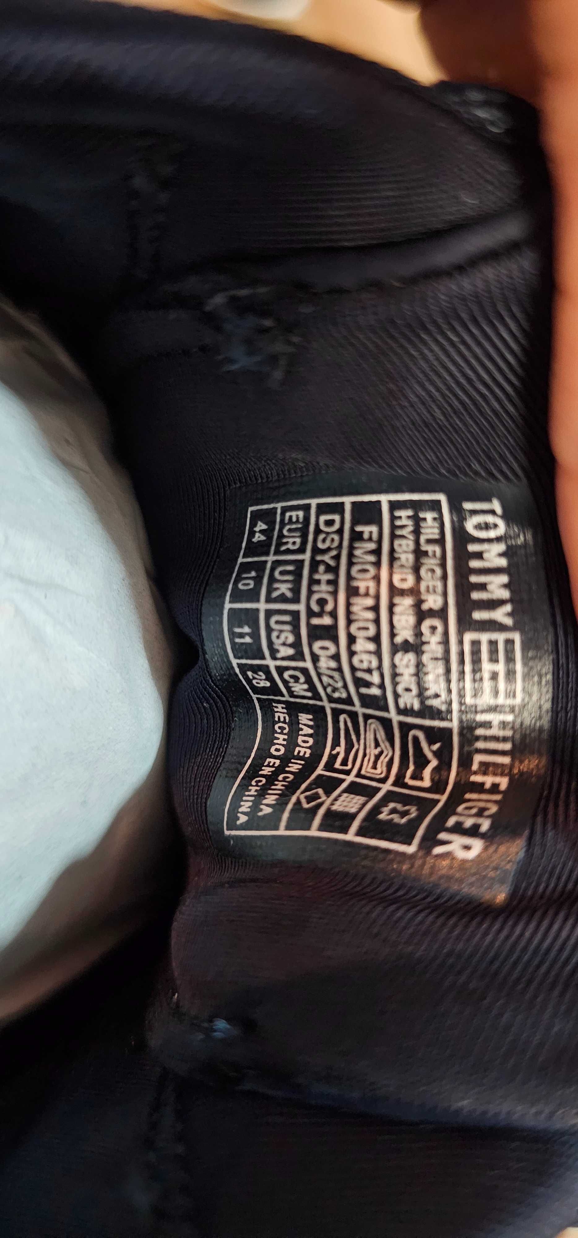 Обувки Tommy Hilfiger