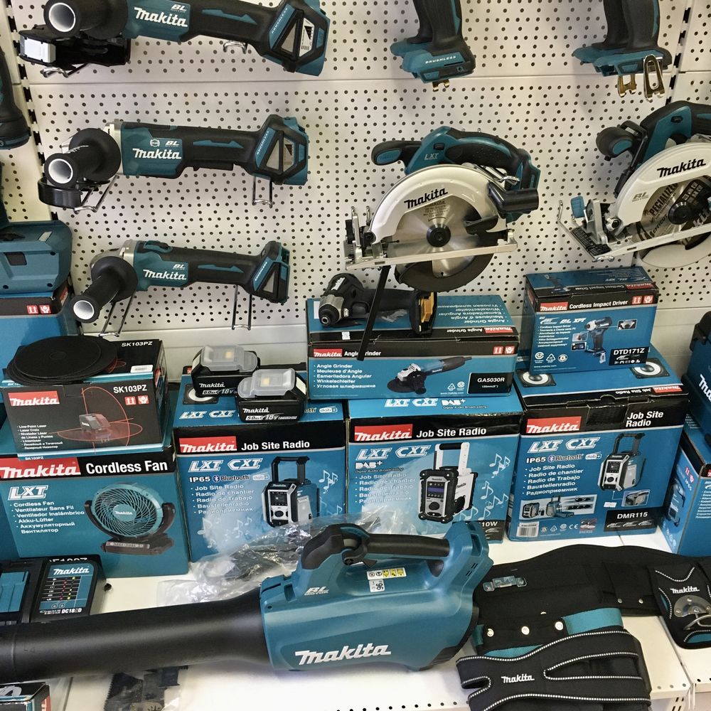 Винтоверт за Гипсокартон Makita DFS452Z 18V