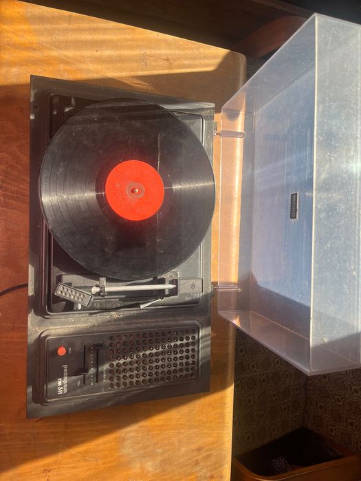 Античен грамофон