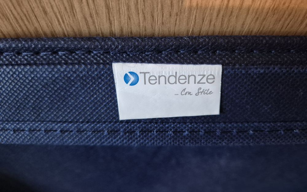 Cutie depozitare + tricou polo