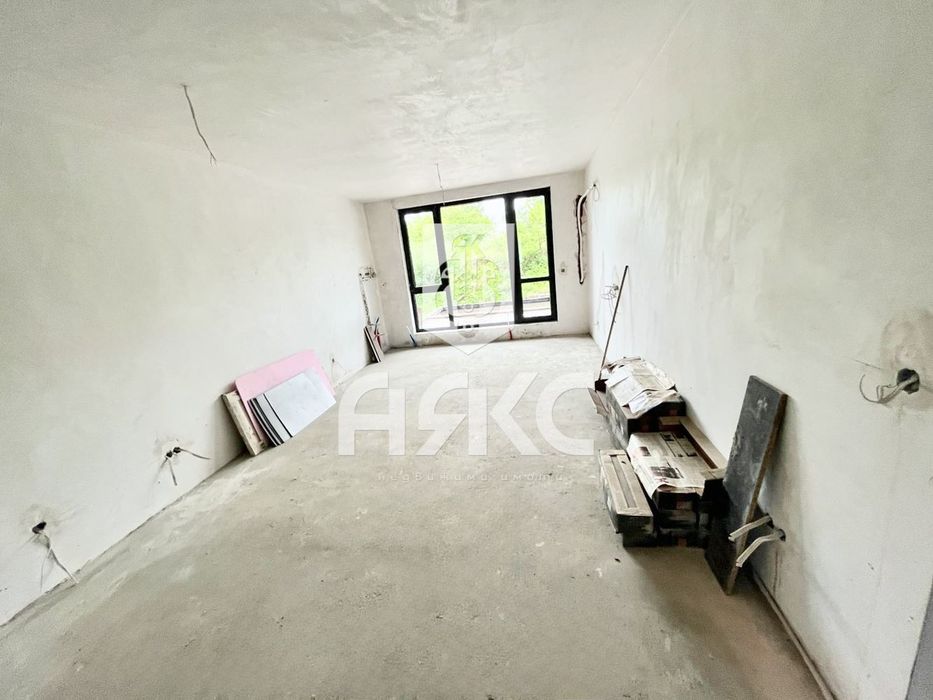 Двустаен апартамент в кв. Малинова долина