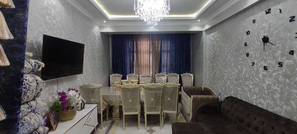 Ташкент область город Нурафшон  2 комнатная квартира