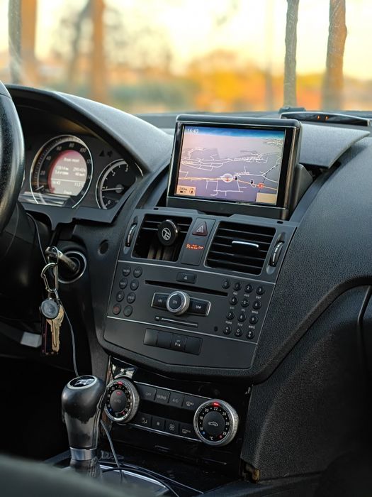 Mercedes C class W204