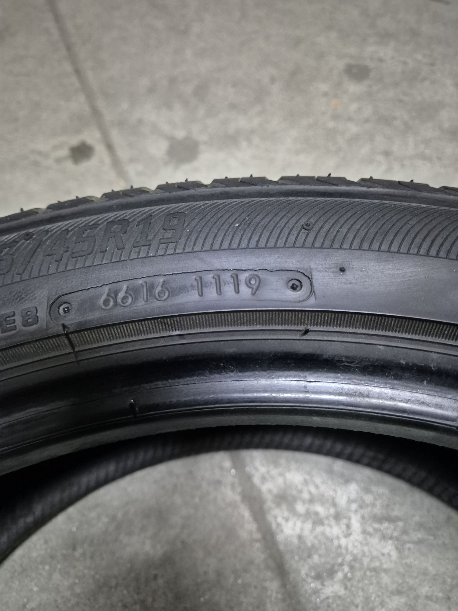 Летни гуми LASSA COMPETUS  225/45 R19 96W