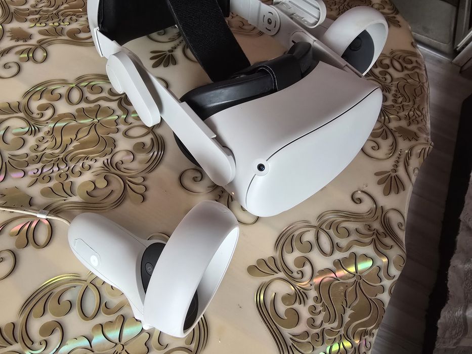 Meta Quest 2 256 bobo strap 8000mAh + Игри