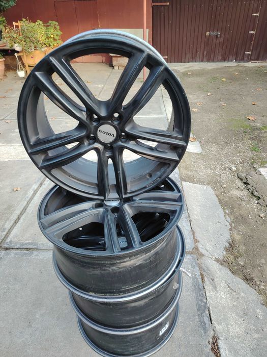 Jante auto R19 pentru Volvo
