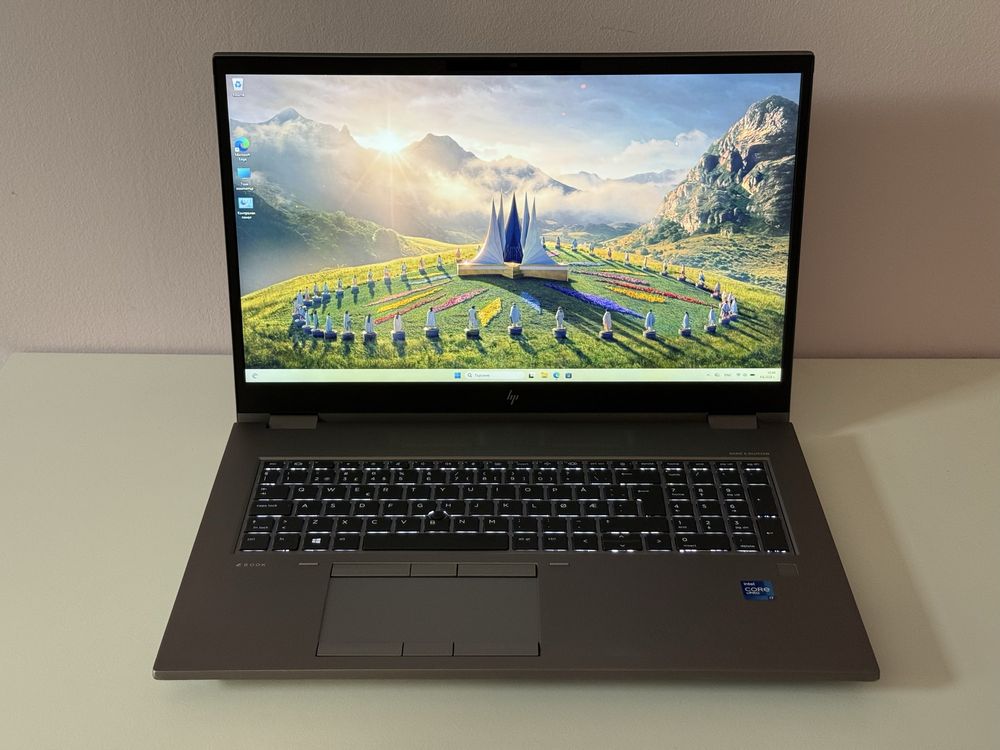 Лаптоп 17.3’FHD IPS RTX A5000 16GB Hp Zbook Fury G8 Core i7-11850H 64GB DDR4 1TB SSD — миниатюра 2