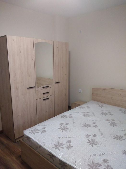 Дава се под наем Тристаен апартамент в Пловдив, Тракия - 100 кв.м за 550 € - Снимка #4