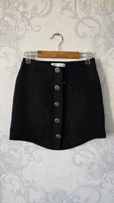 Пола ZARA чисто нова