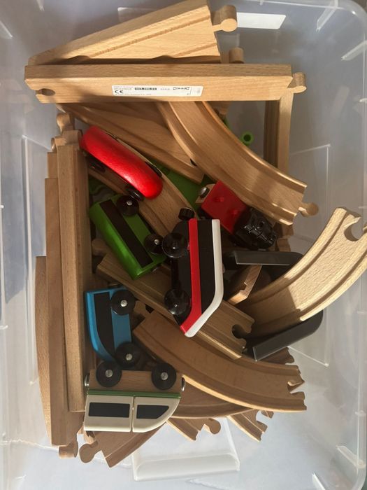Micii ponei și trenuleț ikea