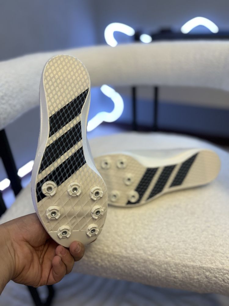 Papuci cu cuie Adidas