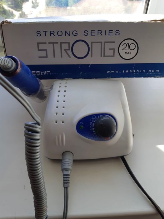 Маникюрный аппарат STRONG 210