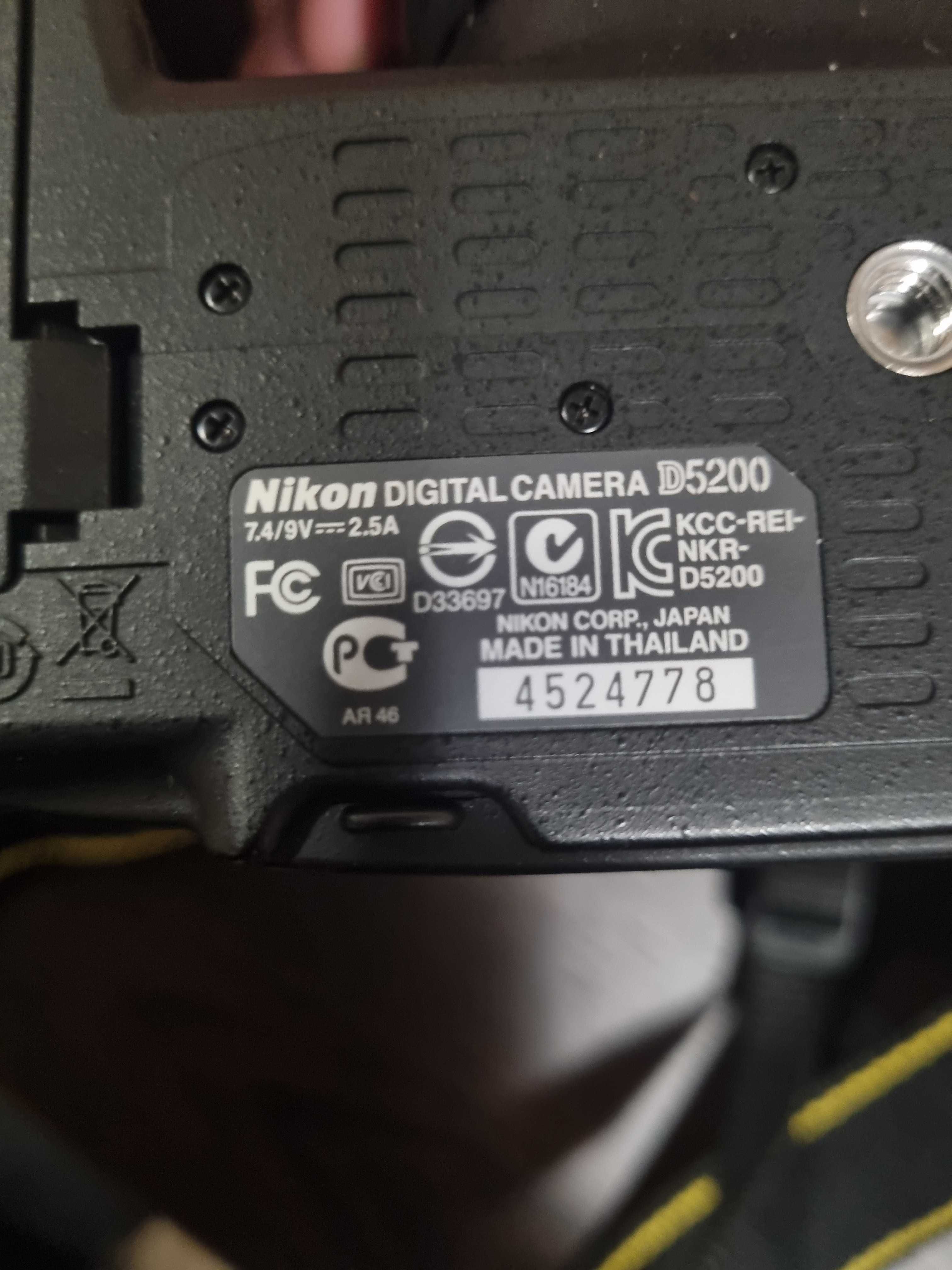 Nikon digital camera D5200
