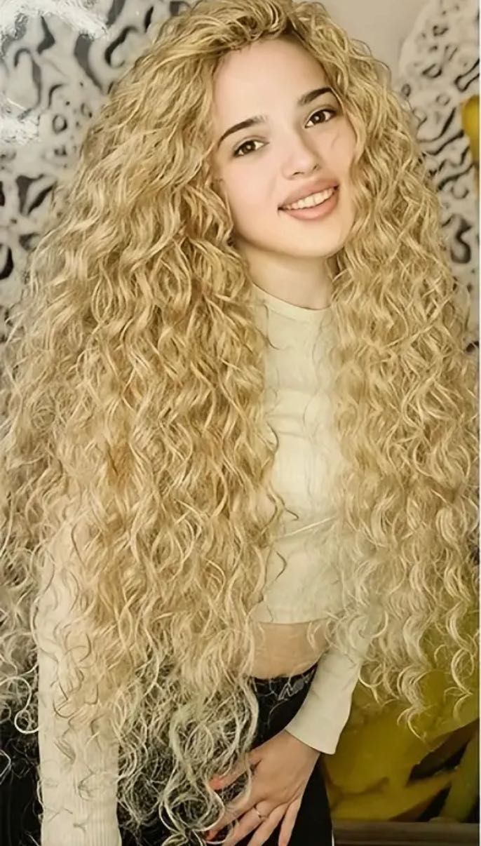 Peruca blonda creată stil afro Extensii par natural