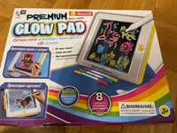 Игра за рисуване glow pad