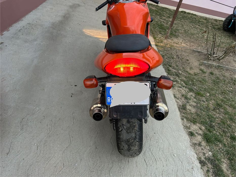 Honda vtr firestorm 1998