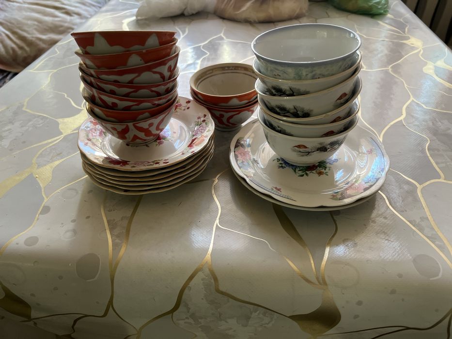 Продам хрусталь, посуду и сервизы и есть фляга алюм